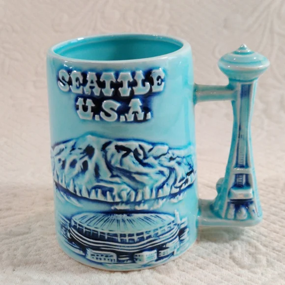 Smiwes | Kitchen | Smiwes Space Needle Vintage 984 Coffee Cup | Poshmark